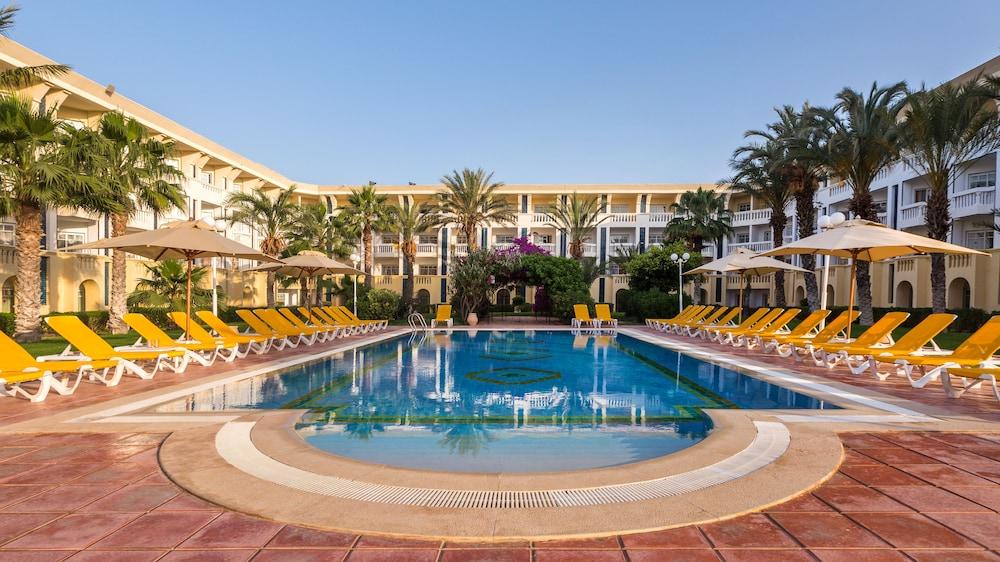 Medina Belisaire And Thalasso Al-Hammamat Bagian luar foto